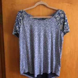 Fun floral blue lucky brand blouse.